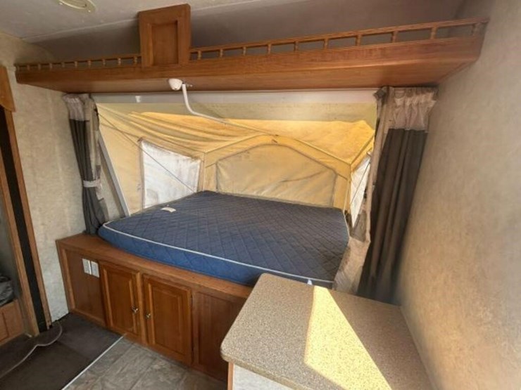 2008-forest-river-rockwood-roo-21ss-t/a-hybrid-tra-image-42