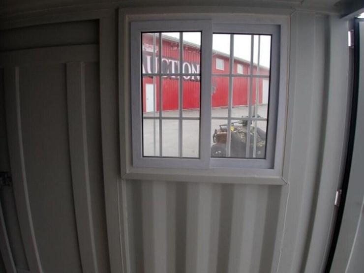 unused-8-ft-shipping-container-gmpu9072450-image-15