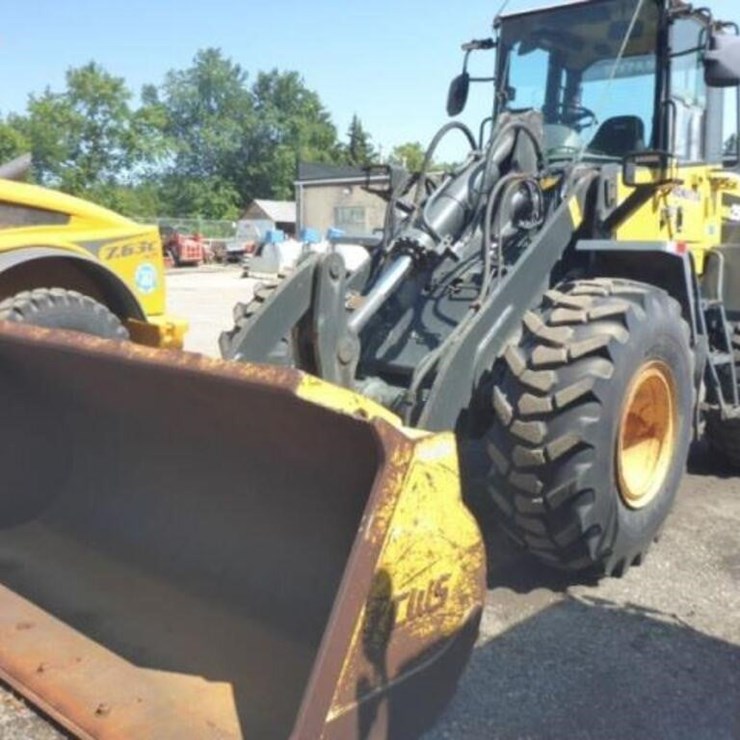 2006 KOMATSU WA250PT-5L