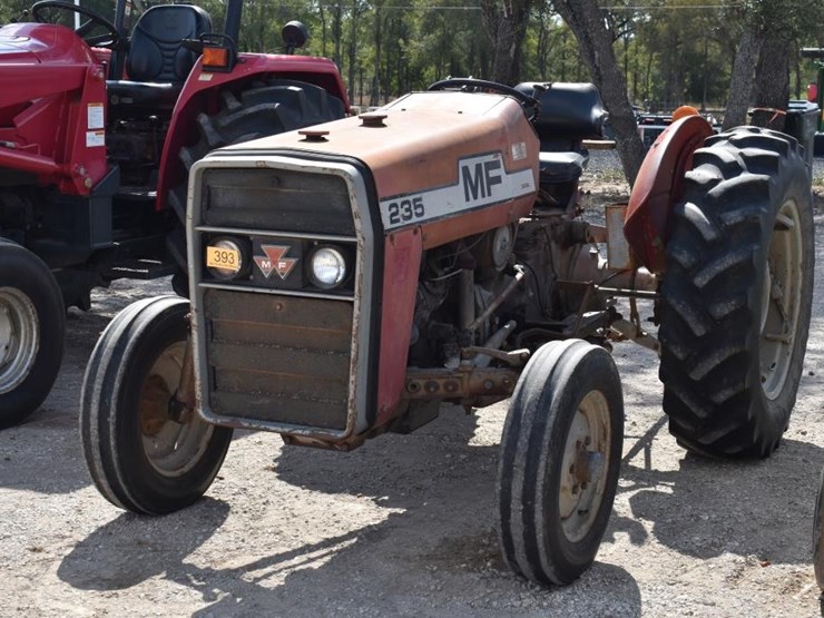 massey-ferguson-235-image-2