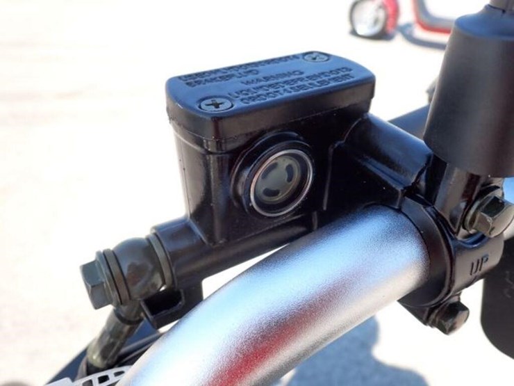 2024-shansu-youpi-60v-electric-tricycle-r36cp3010r-image-18