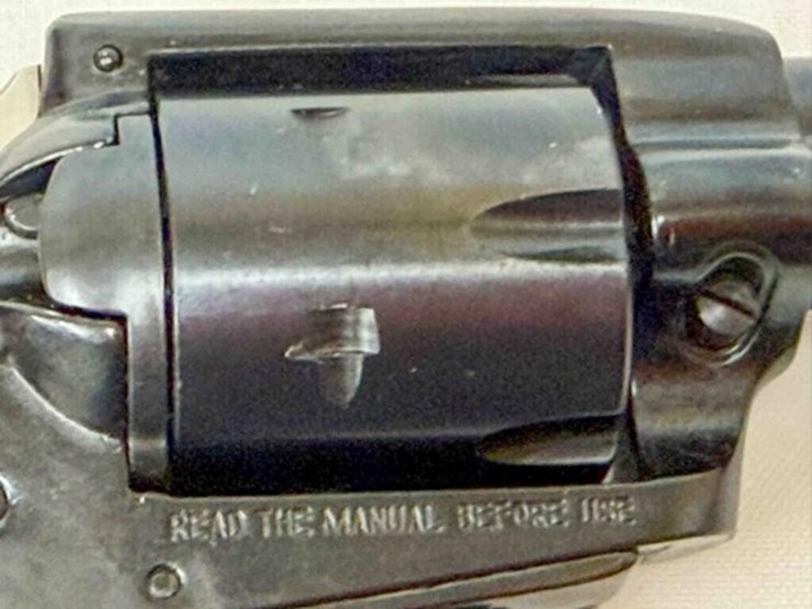 heritage-rough-rider-22/22mag-revolver-image-15