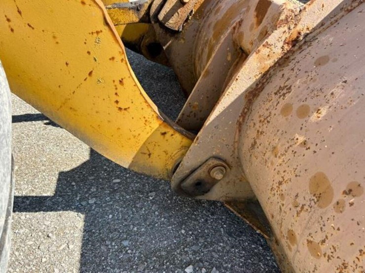 1989-komatsu-wa320-1-image-48
