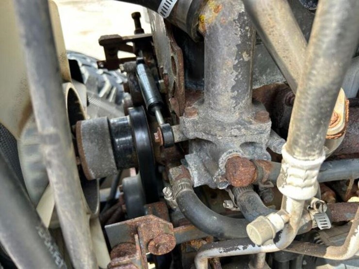 2018-kubota-m6-141-image-32