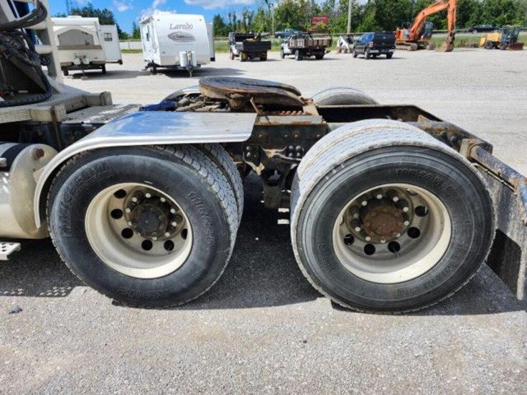 2008-kenworth-t800-image-70