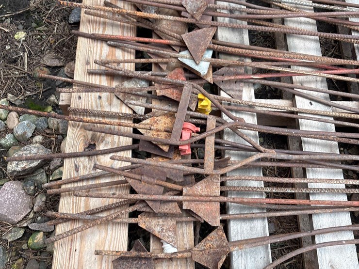 app-36-electric-fence-posts-image-3