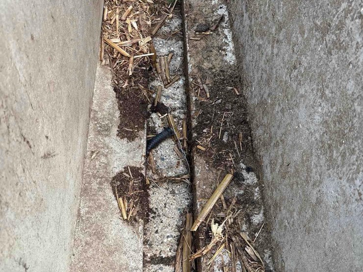 2-61/2’-long-portable-cement-walls-image-10