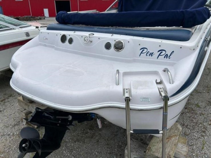 2005-tahoe-q6-20-ft-bowrider-bujd66twf505-image-16