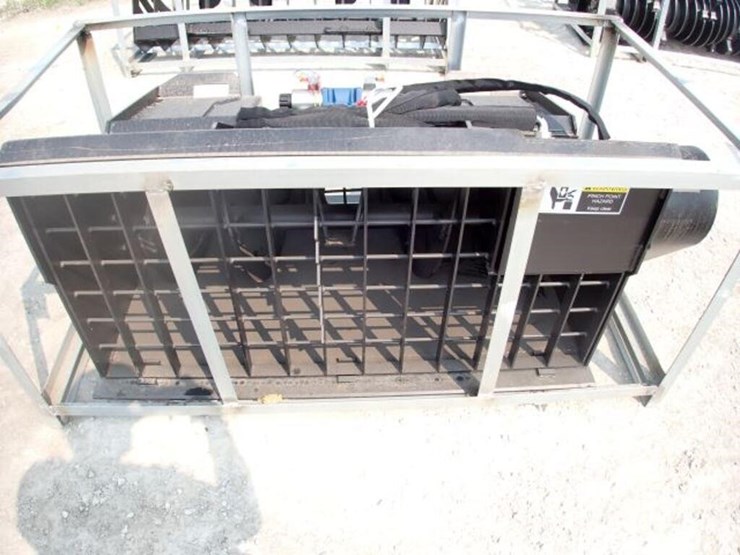 unused-greatbear-skid-steer-bucket-.4-cy-mixer-image-5
