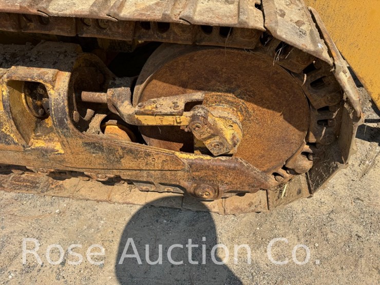 caterpillar-953-image-8