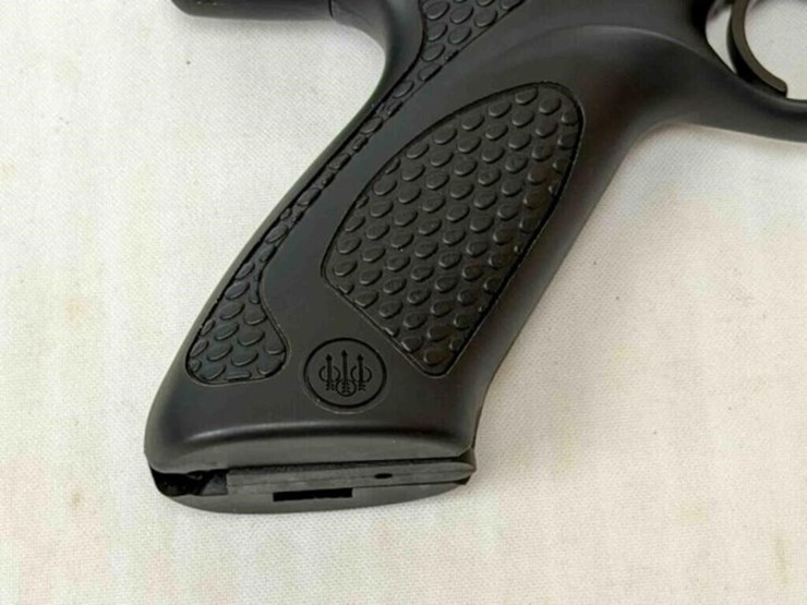 beretta-u22-neos-22lr-pistol-image-20