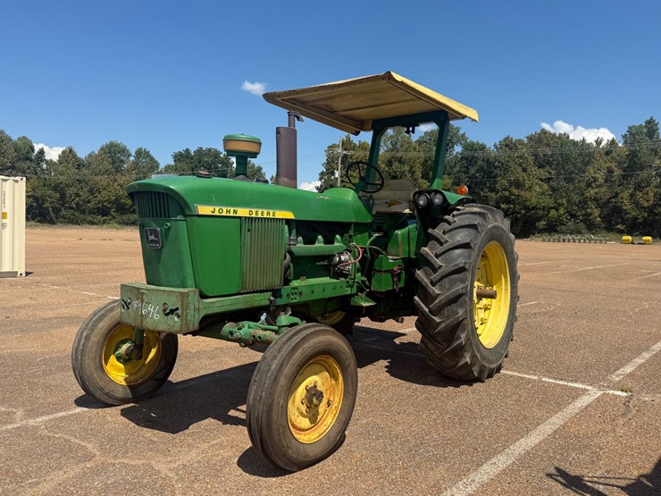 john-deere-4020-image-1