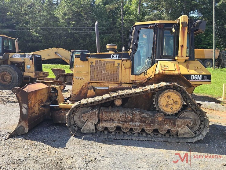 2001-caterpillar-d6m-xl-image-6