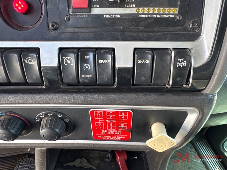 2014-kenworth-t470-image-35
