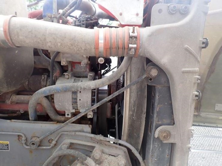 2013-peterbilt-367-image-51