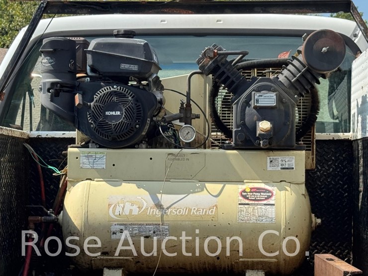2004-ford-f750-image-22