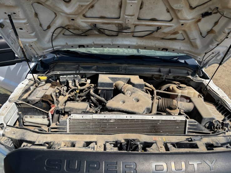 2011-ford-f250-image-11