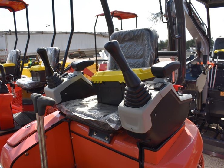 ats-me18-mini-excavator-(serial-#-a2509224477)-(k)-image-7