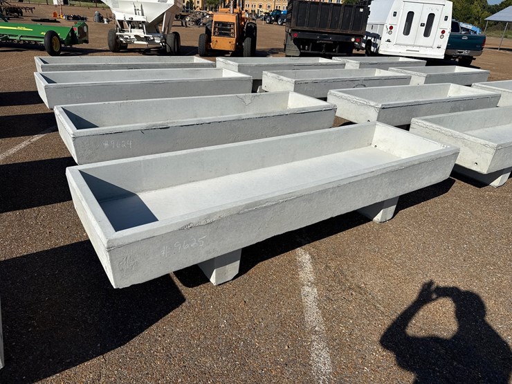 #9625-•-3’-x-10’-trough-image-1