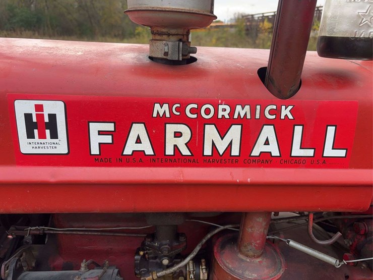 1952-farmall-super-c-image-102