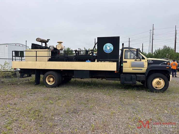 1996-gmc-topkick-image-2
