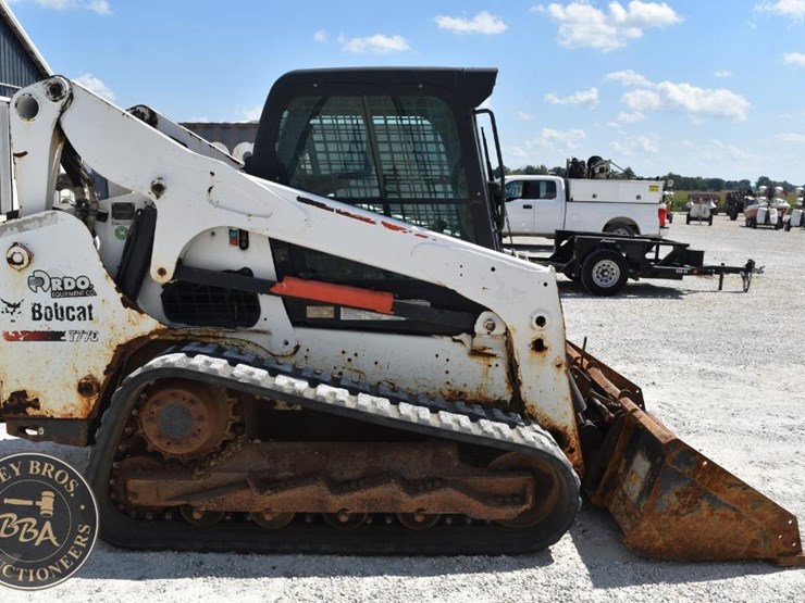 2016-bobcat-t770-image-6