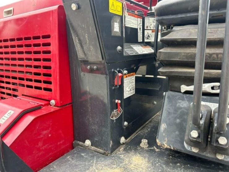 2020-yanmar-c50r-5a-image-12