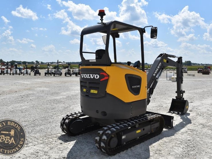 2023-volvo-jecr25d-46621-image-7