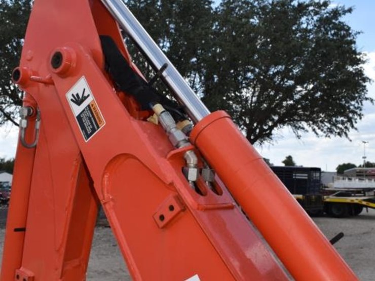 kubota-b26-image-26