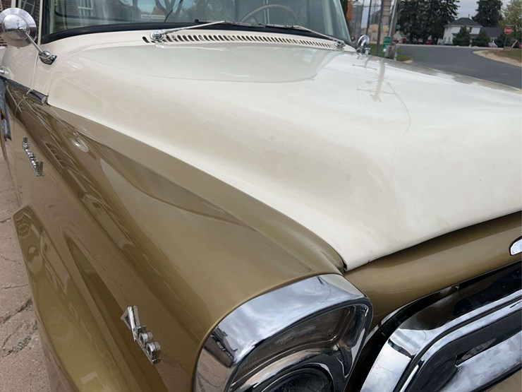 1957-international-a100-image-18