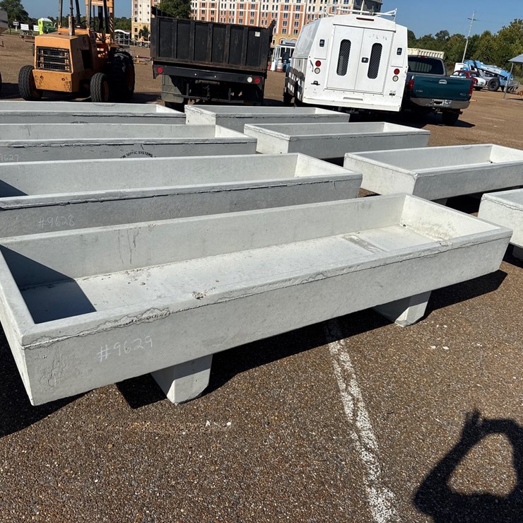 #9629 • 3’ X 10’ Trough