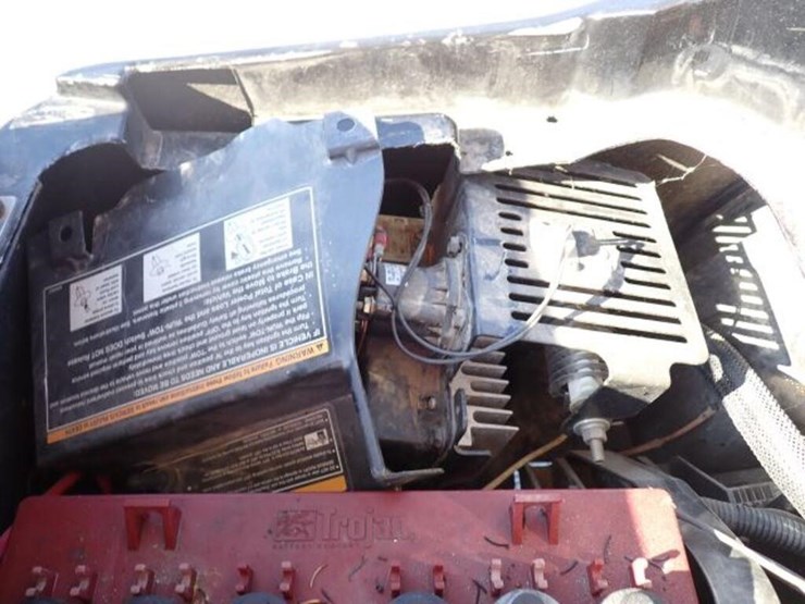 parts-only-2014-e-z-go-rxv-2-passanger-electric-53-image-13
