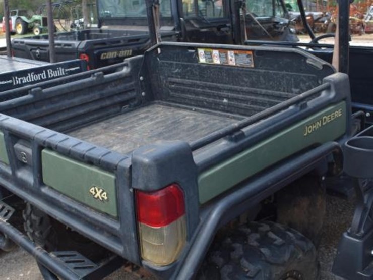john-deere-gator-image-3
