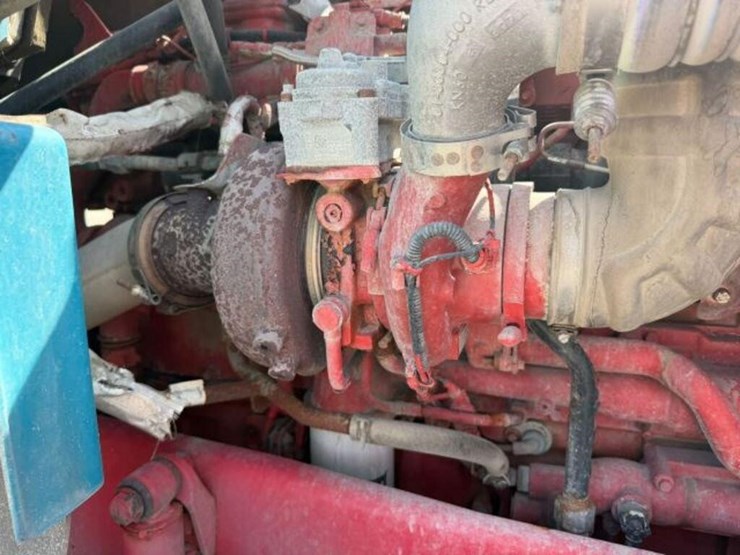 2023-western-star-4900-image-42