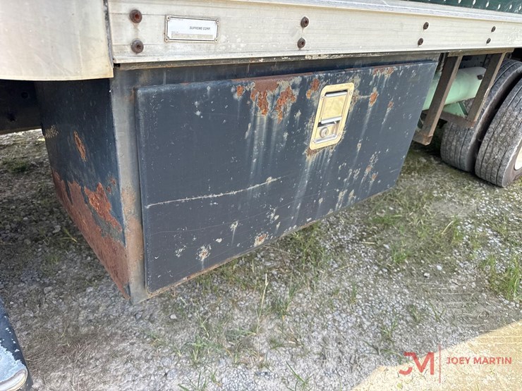2006-chevrolet-c4500-box-truck-image-12