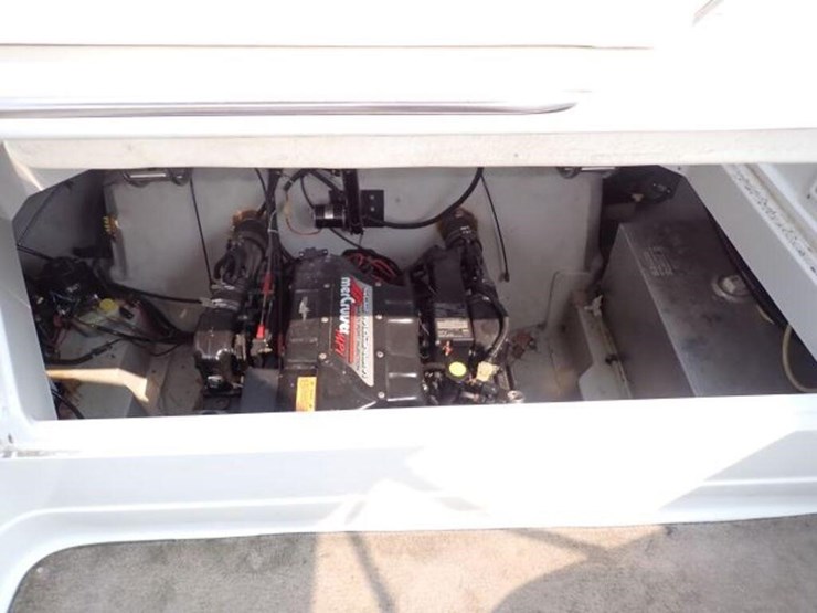 1997-cobalt-293-29-ft-sport-cruiser-fge2901f797-image-106