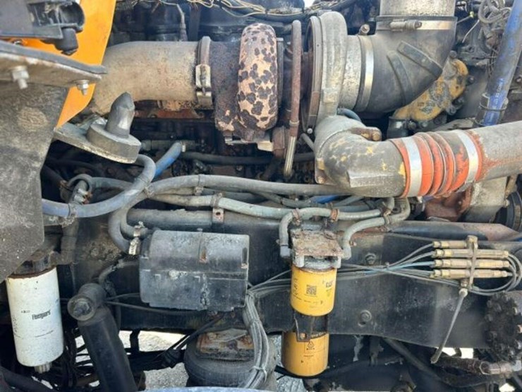 2001-kenworth-t800-image-47