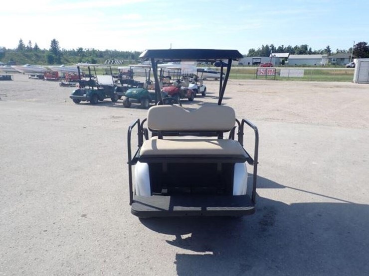 2021-e-z-go-rxv-4-passanger-gas-golf-cart-5621831-image-6
