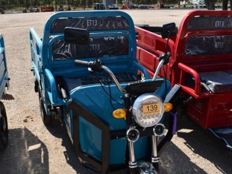 3-wheel-electric-cart-(serial-#-h9rzyf1sxta153748)-(k)-image-1