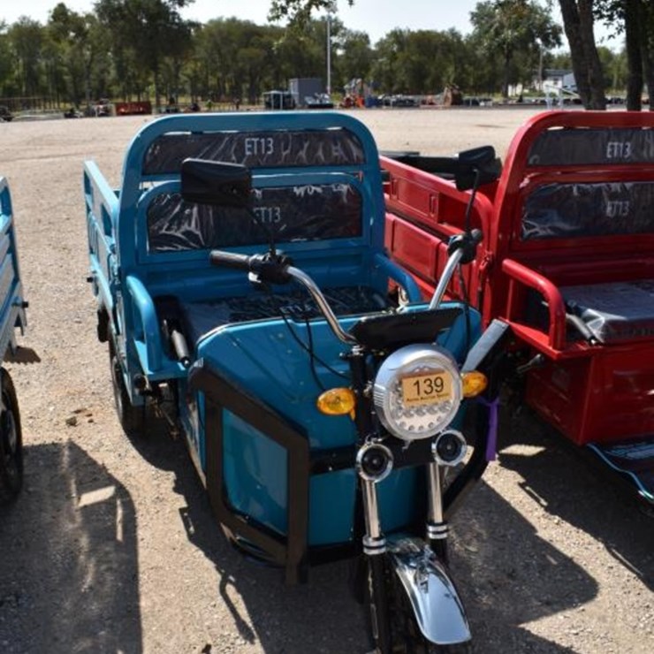3 WHEEL ELECTRIC CART (SERIAL # H9RZYF1SXTA153748) (K)