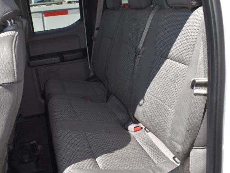 2015-ford-f150-image-16