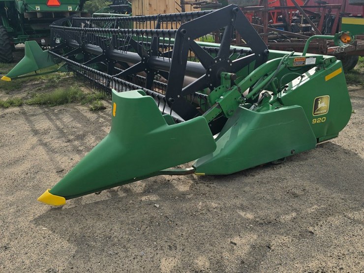 john-deere-920-image-1