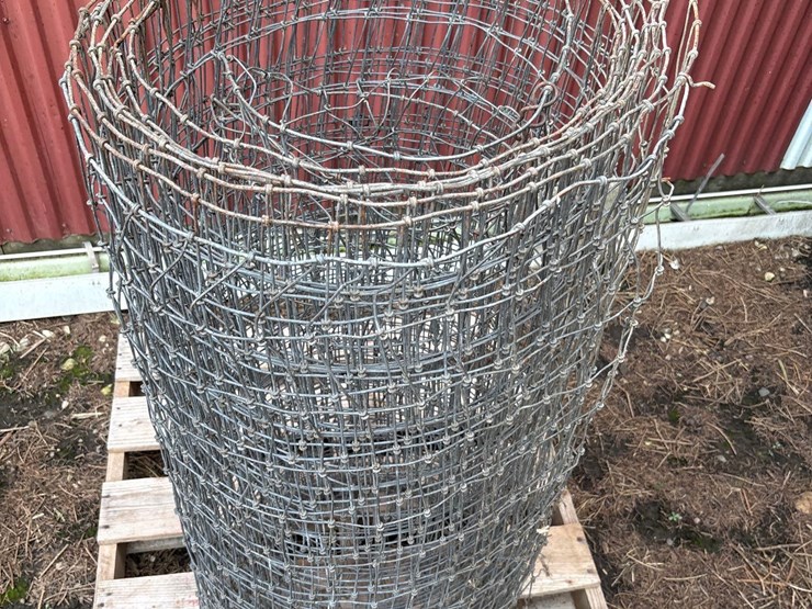 roll-chicken-wire-fence-image-2