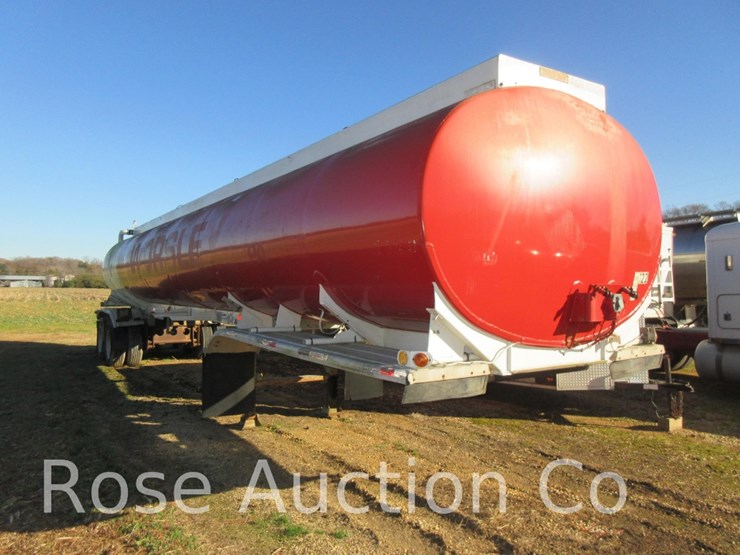 1989-fruehauf-tanker-image-2
