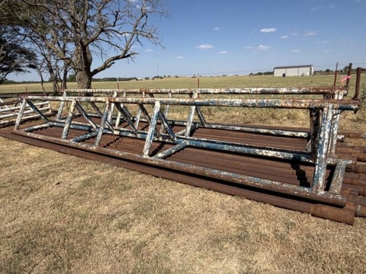 2--23'-steel-pipe-racks-image-2