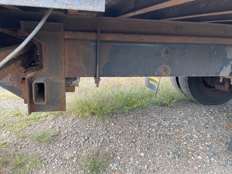 2015-ford-f650-image-25