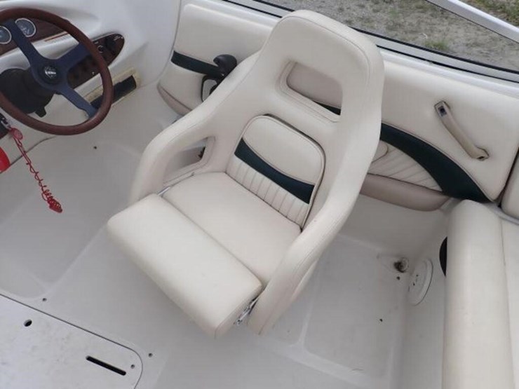 1999-chris-craft-200-br-jp-20-ft-bowrider-us-ccbjr-image-37