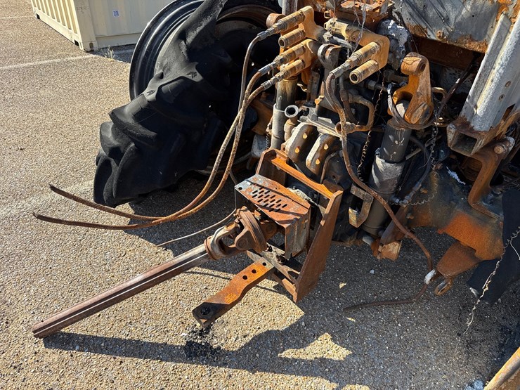 new-holland-t6.155-image-10
