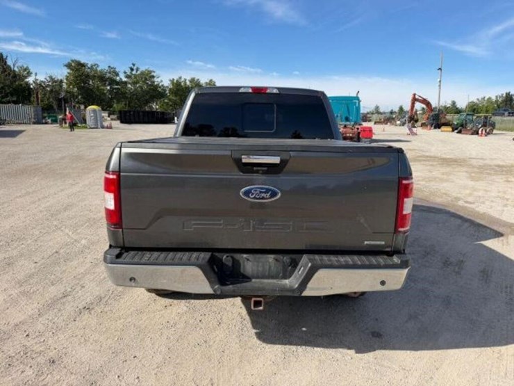 2018-ford-f150-xlt-image-4
