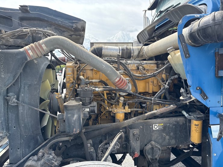 caterpillar-c15-image-9